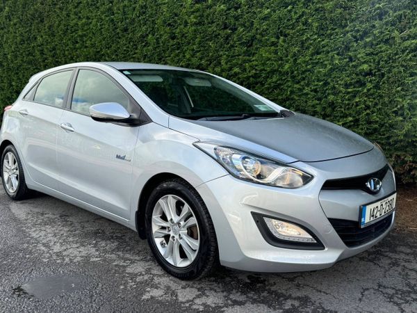 Hyundai i30 Hatchback, Diesel, 2014, Silver