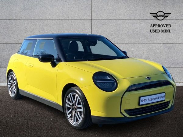Mini Cooper Hatchback, Electric, 2025, Yellow