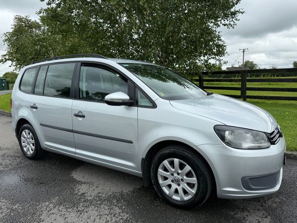 Volkswagen Touran MPV, Diesel, 2012, Silver