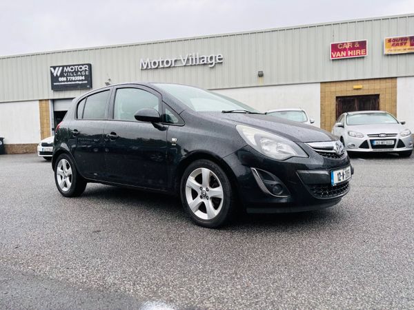 Vauxhall Corsa Hatchback, Petrol, 2012, Black