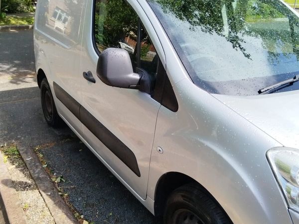 Peugeot Partner MPV, Diesel, 2011, Grey