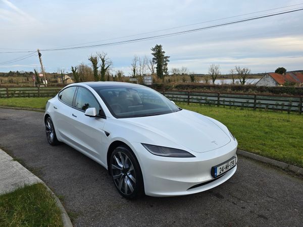 Tesla Model 3 Saloon, Electric, 2024, White