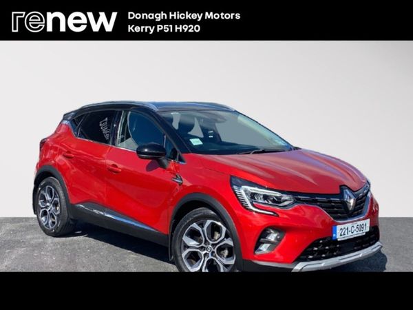 Renault Captur SUV, Petrol, 2022, Red