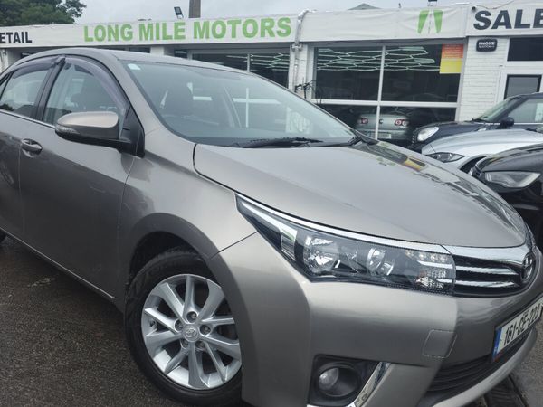 Toyota Corolla Saloon, Diesel, 2016, Bronze