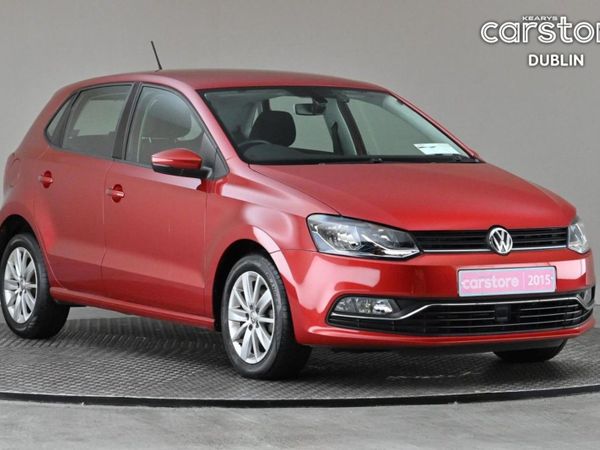 Volkswagen Polo Hatchback, Petrol, 2015, Red