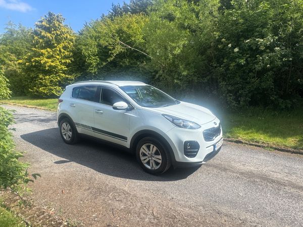Kia Sportage SUV, Diesel, 2016, White