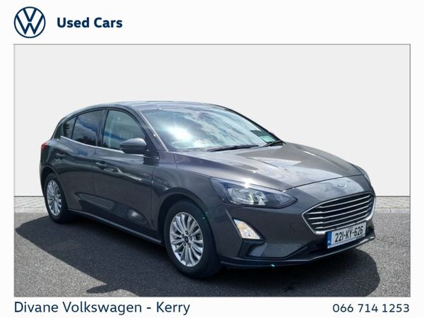 Ford Focus Hatchback, Petrol Hybrid, 2022, Grey