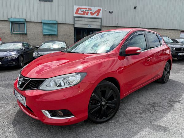 Nissan Pulsar Hatchback, Diesel, 2015, Red