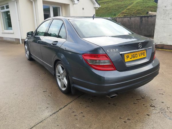 Mercedes-Benz C-Class Saloon, Diesel, 2011, Grey