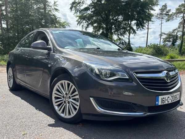 Vauxhall Insignia Hatchback, Diesel, 2016, Grey