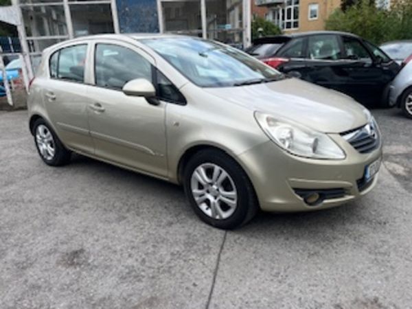 Opel Corsa Hatchback, Petrol, 2007, Silver