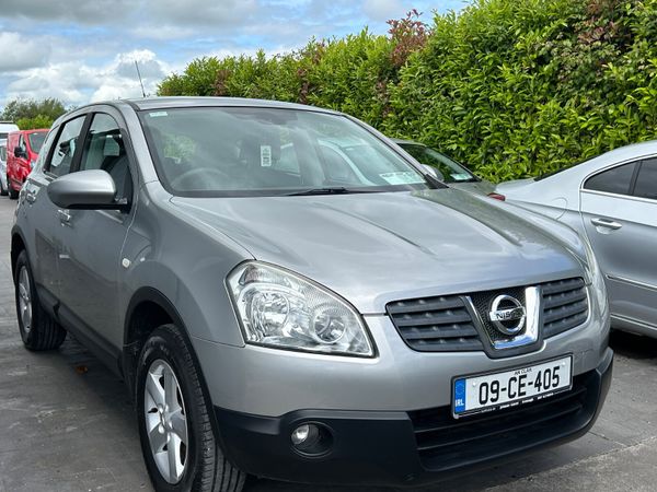 Nissan Qashqai Hatchback, Diesel, 2009, Silver