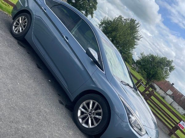 Hyundai i40 Saloon, Diesel, 2018, Blue