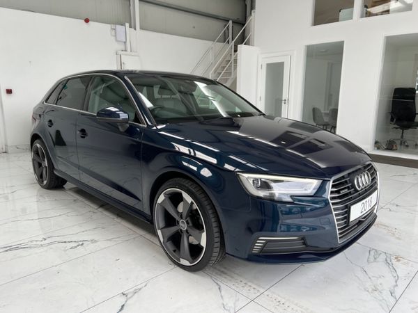 Audi e-tron Hatchback, Petrol Hybrid, 2018, Blue