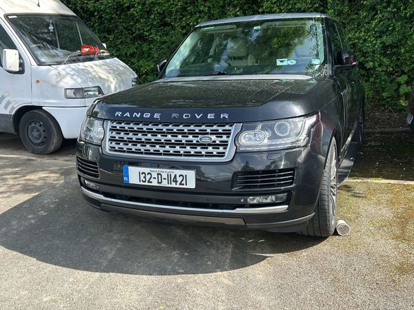 Land Rover Range Rover SUV, Petrol, 2013, Black