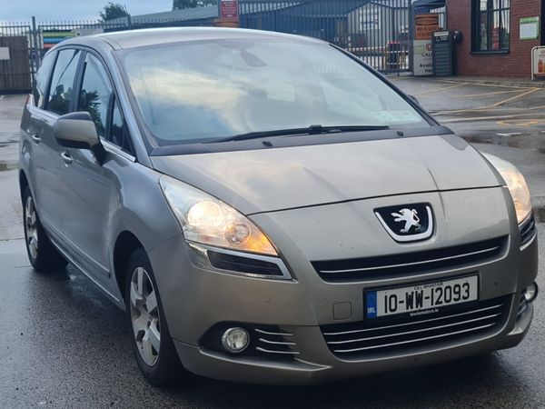 Peugeot 5008 MPV, Diesel, 2010, Grey