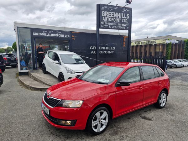 Skoda Rapid Hatchback, Petrol, 2016, Red