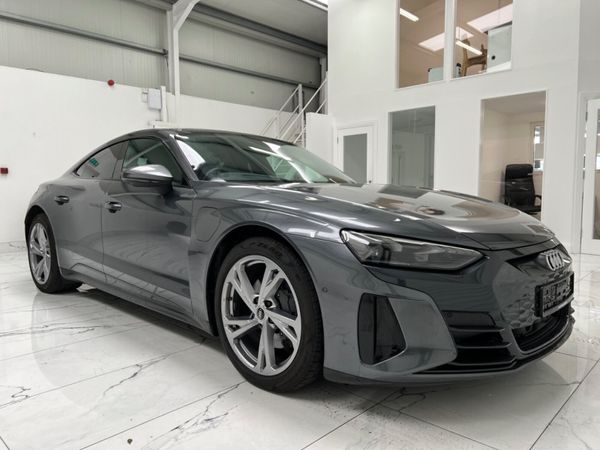 Audi e-tron GT quattro Saloon, Electric, 2022, Grey