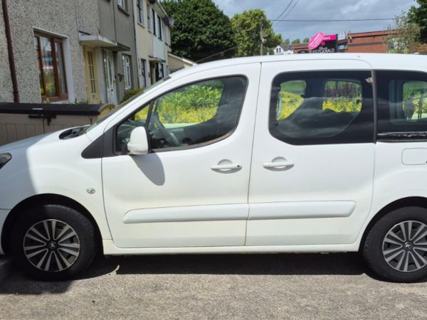 Peugeot Partner MPV, Diesel, 2015, White