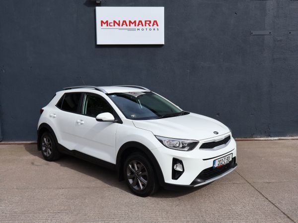 Kia Stonic Estate/Jeep, Petrol, 2020, White
