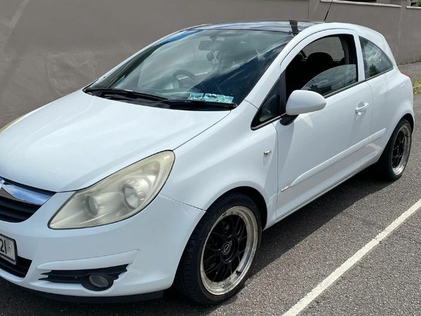 Opel Corsa Hatchback, Petrol, 2008, White