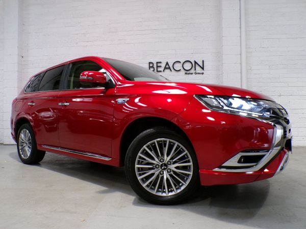 Mitsubishi Outlander SUV, Petrol Plug-in Hybrid, 2020, Red