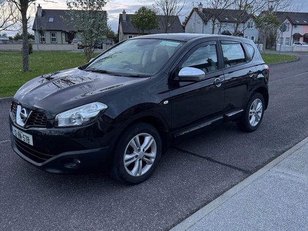 Nissan Qashqai Estate/Jeep, Diesel, 2012, Black
