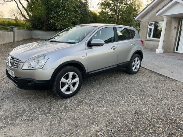 Nissan Qashqai Hatchback, Diesel, 2009, Silver