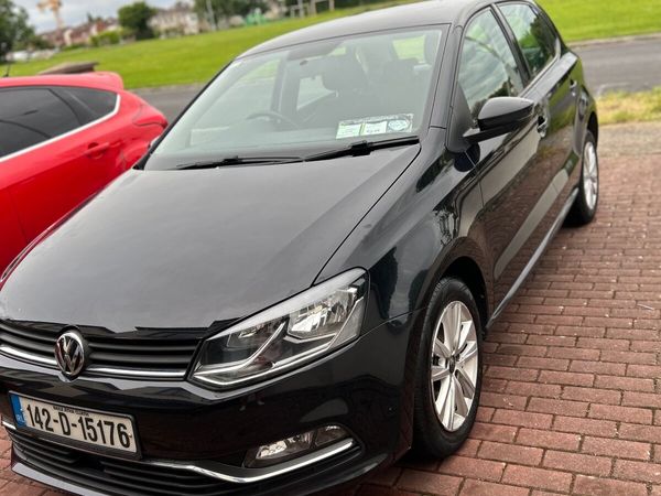 Volkswagen Polo Hatchback, Diesel, 2014, Black