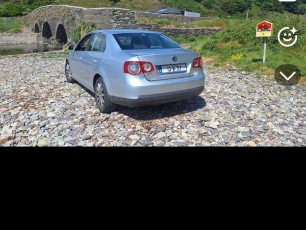 Volkswagen Jetta Saloon, Diesel, 2010, Silver