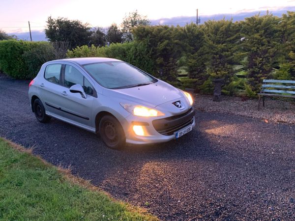 Peugeot 308 Hatchback, Diesel, 2008, Silver