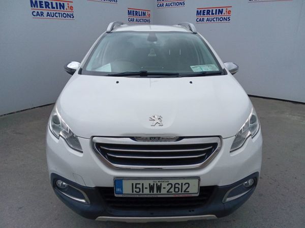 Peugeot 2008 Hatchback, Petrol, 2015, White