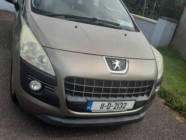 Peugeot 3008 MPV, Diesel, 2011, Grey
