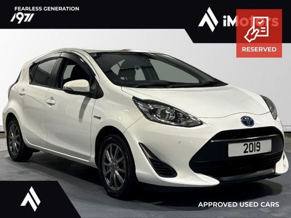 Toyota Aqua Hatchback, Hybrid, 2019, White