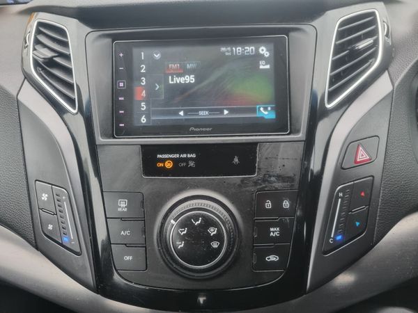 Hyundai i40 Estate, Diesel, 2013, Silver