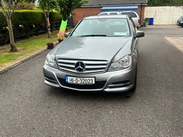 Mercedes-Benz C-Class Saloon, Diesel, 2014, Silver