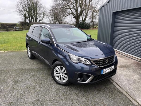 Peugeot 5008 MPV, Diesel, 2019, Blue
