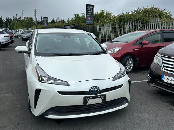 Toyota Prius Hatchback, Petrol Hybrid, 2020, White