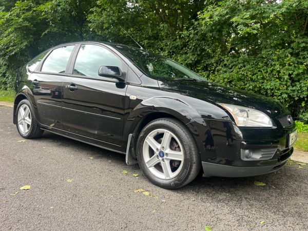Ford Focus Hatchback, Petrol, 2008, Black