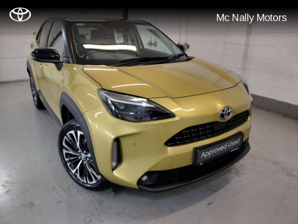 Toyota Yaris Cross Hatchback, Hybrid, 2022, Yellow