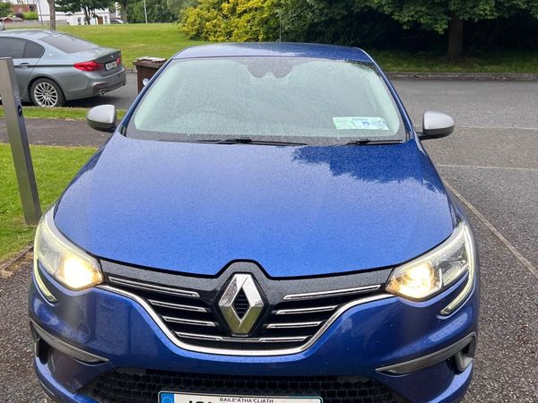 Renault Megane Hatchback, Diesel, 2019, Blue