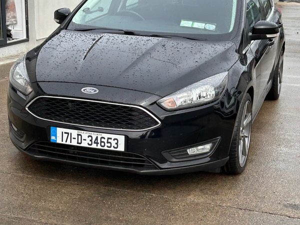 Ford Focus Hatchback, Diesel, 2017, Black