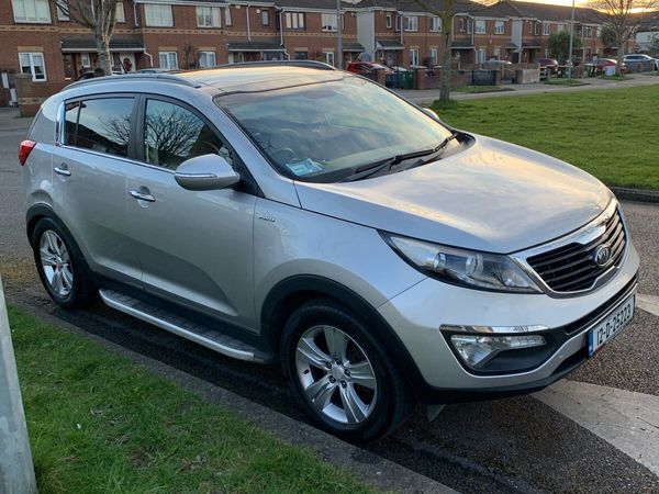 Kia Sportage SUV, Diesel, 2012, Silver