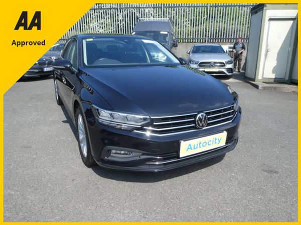 Volkswagen Passat Saloon, Diesel, 2021, Black