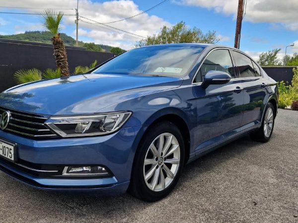 Volkswagen Passat Saloon, Diesel, 2017, Blue
