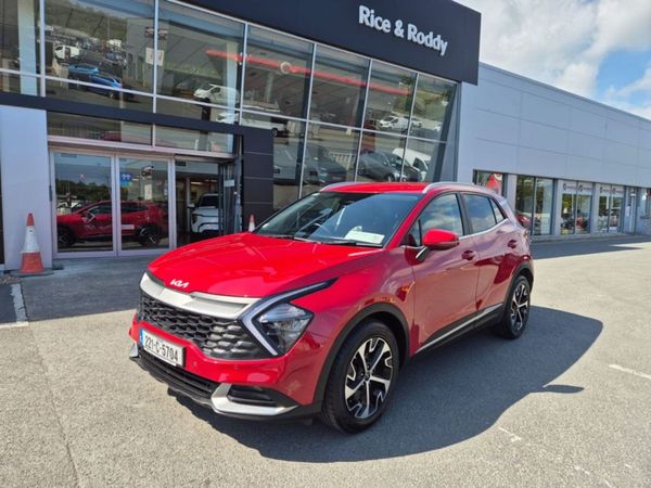 Kia Sportage MPV, Diesel, 2022, Red
