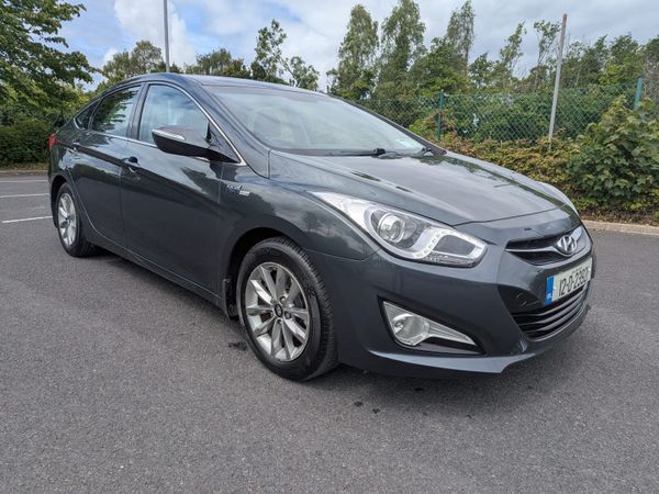 Hyundai i40 Saloon, Diesel, 2012, Grey