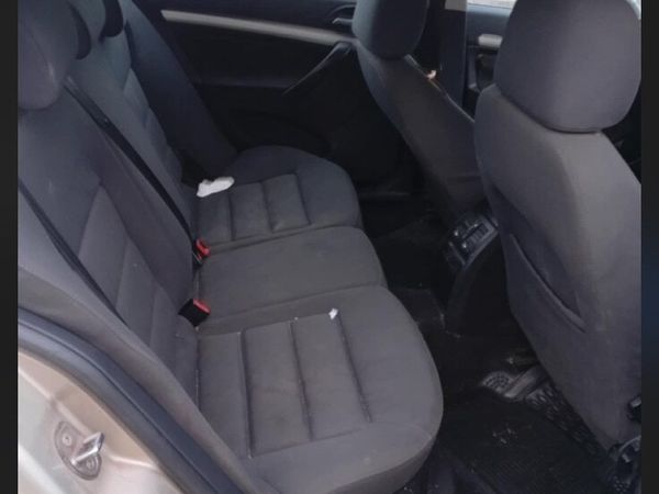 Skoda Octavia Hatchback, Petrol, 2006, Beige