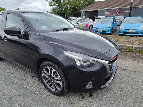 Mazda Demio MPV, Diesel, 2016, Black