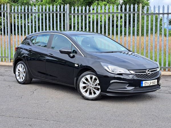 Opel Astra Hatchback, Petrol, 2017, Black